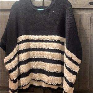 Poncho sweater